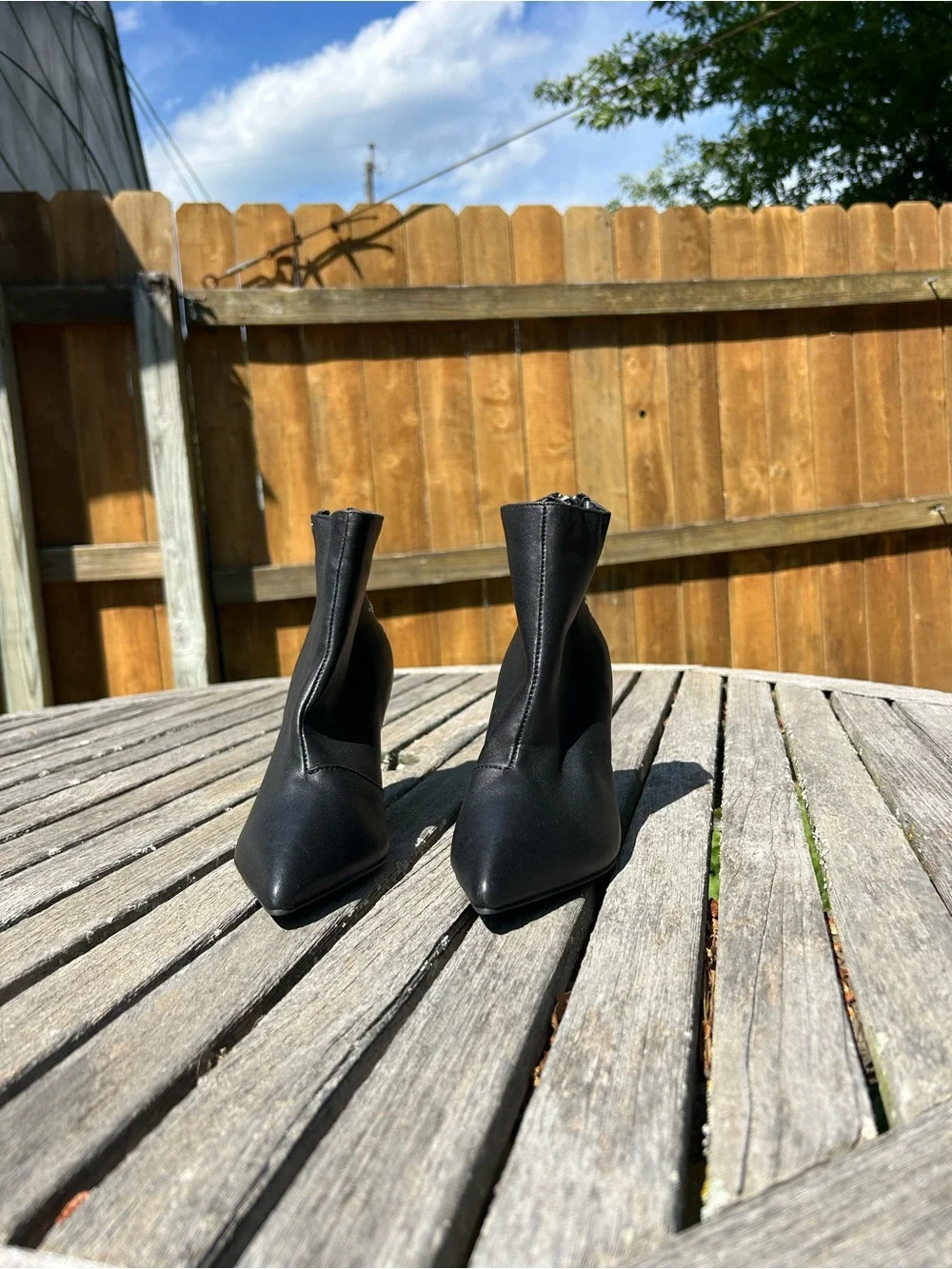 Black studded leather Golo heeled booties size 6.5 punk chic alternative summer